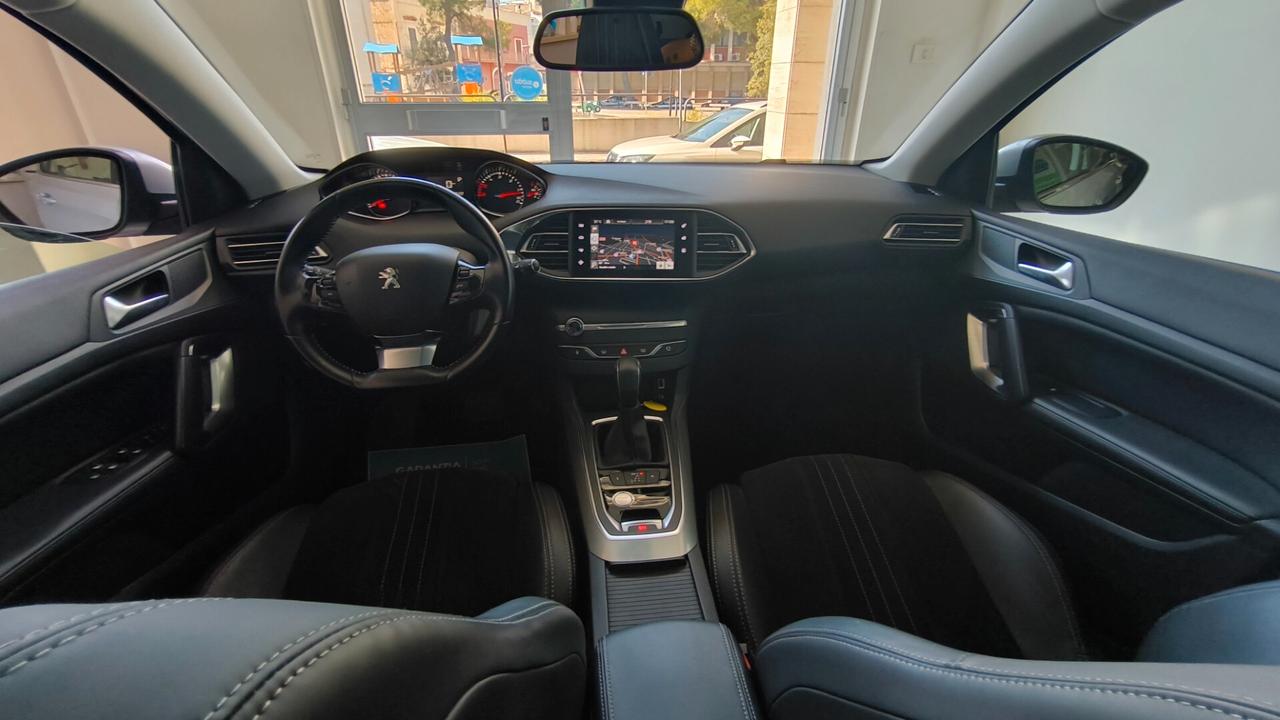 Peugeot 308 BlueHDi 120 S&S EAT6 Allure