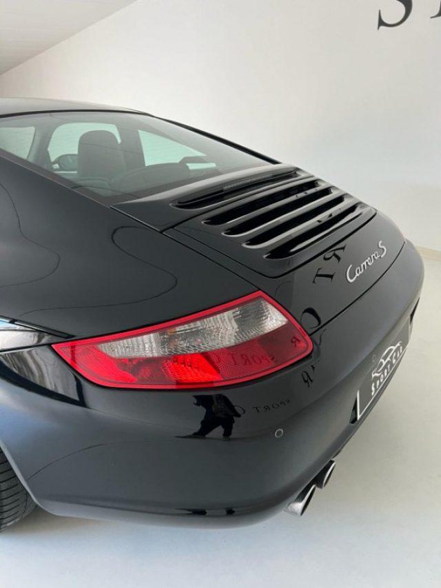 PORSCHE 997 911 Carrera S Coupé