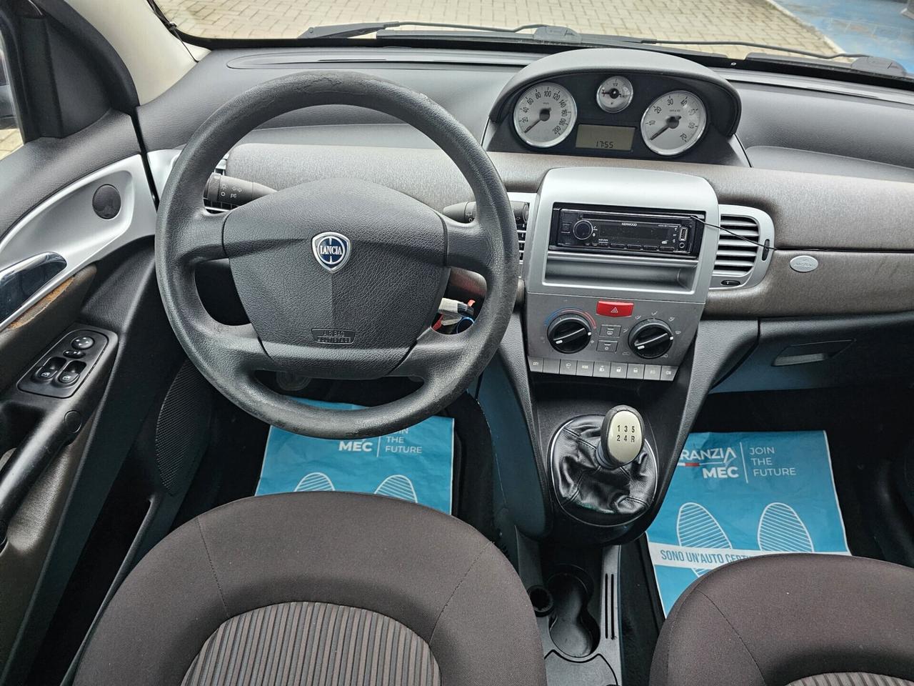 Lancia Ypsilon 1.2 69 CV Argento