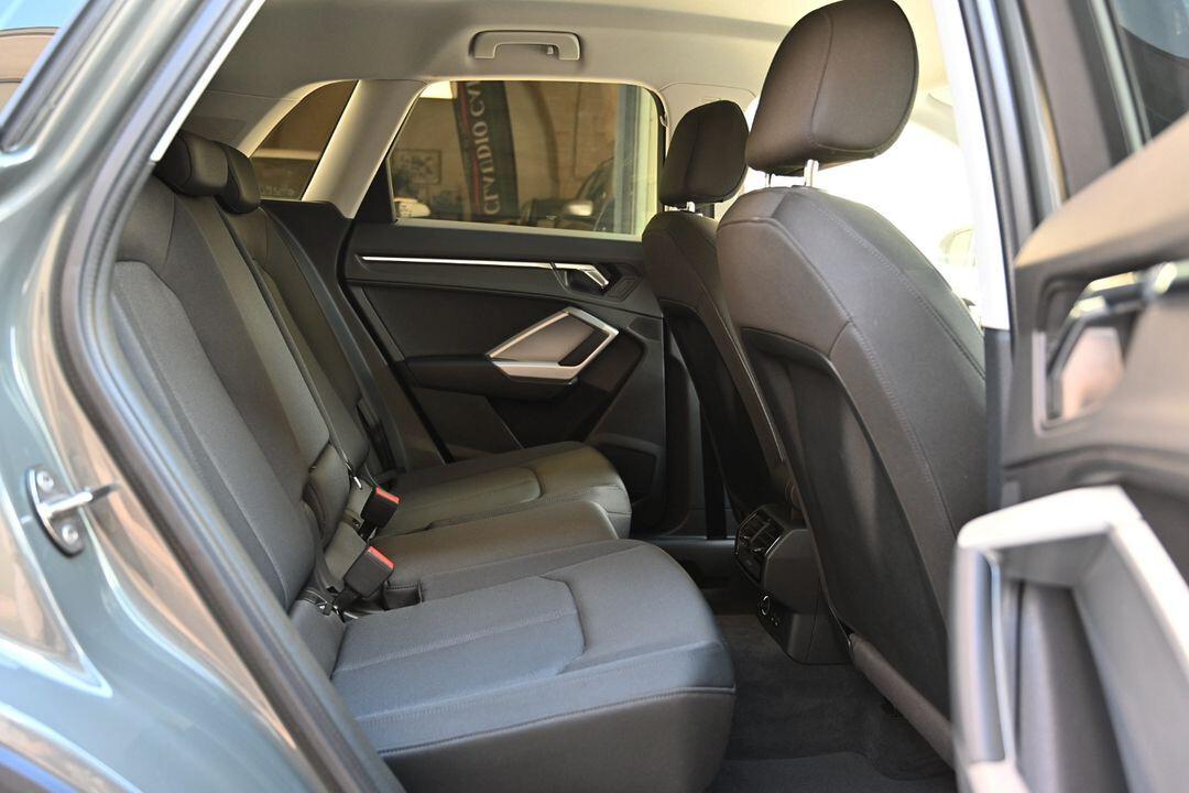 Audi Q3 35 TDI S tronic Business Advanced