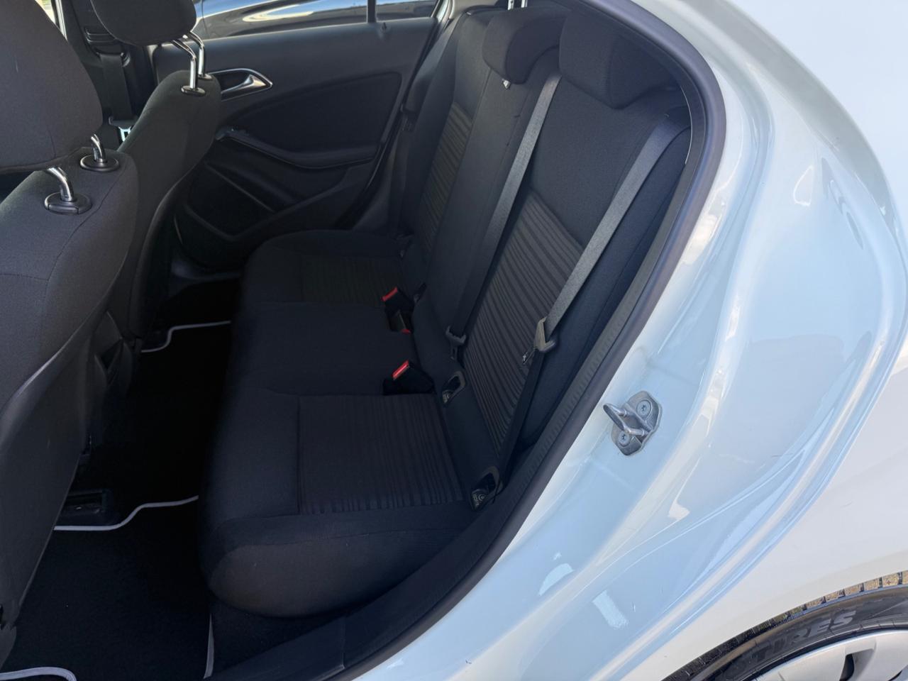 Mercedes-benz A 180 d Business