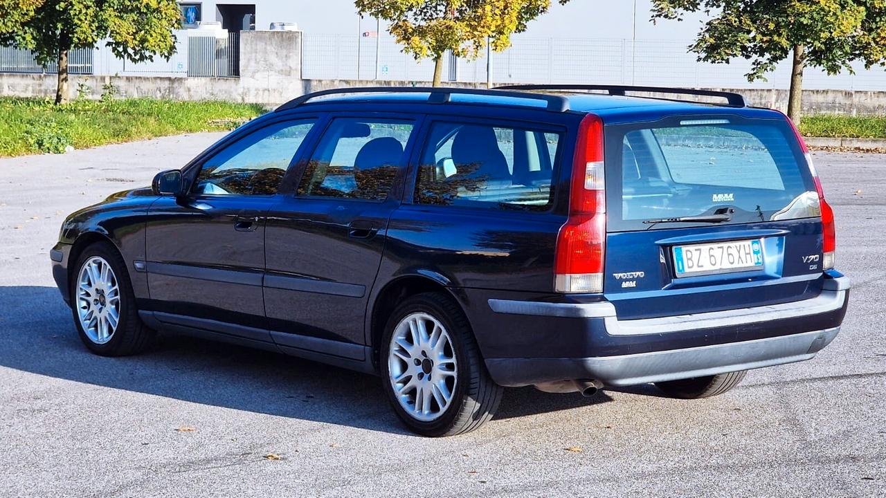 Volvo V70/XC70 V70 2.4 D5 20V cat