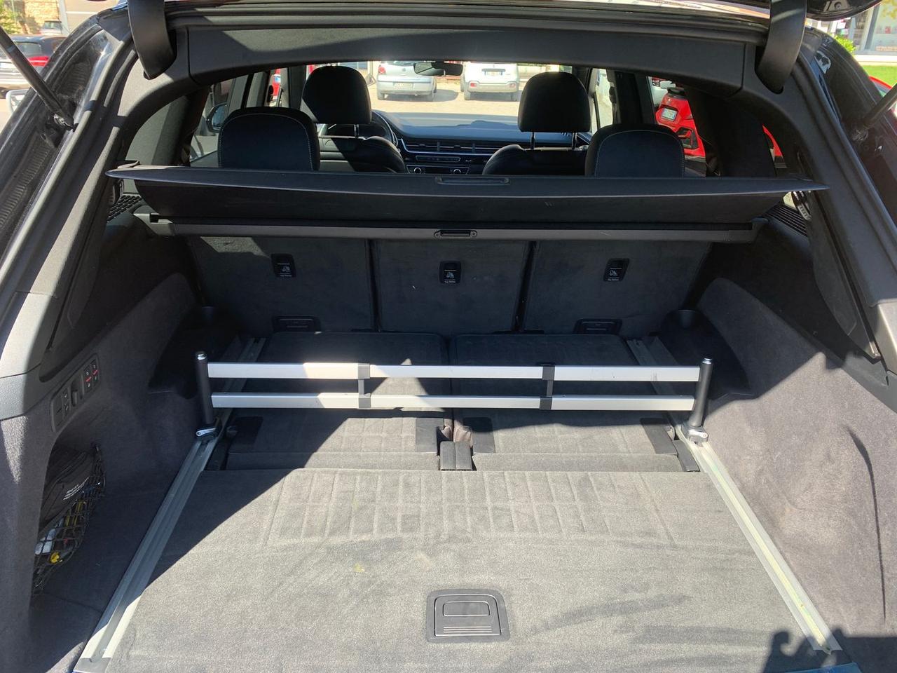 Audi Q7 3.0 50 TDI MHEV S Line