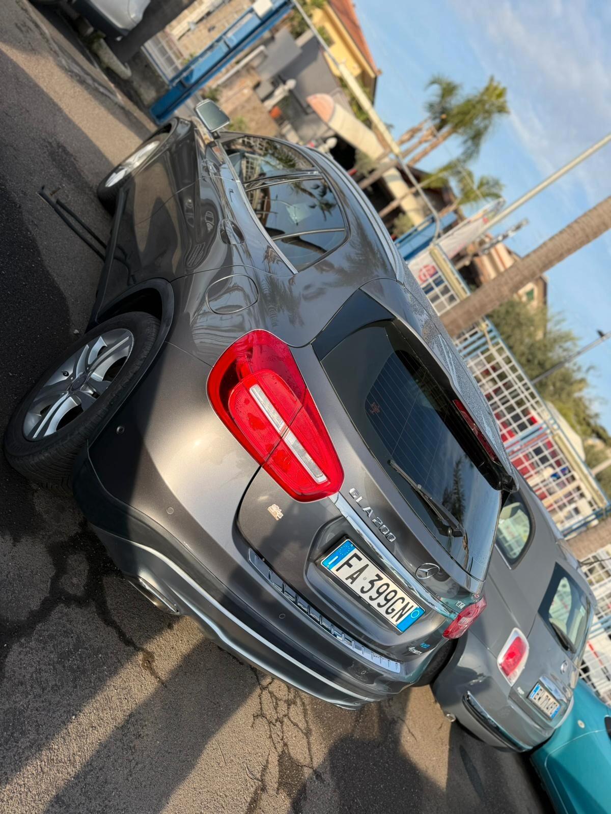 Mercedes-benz GLA 200 d Automatic 4Matic Premium