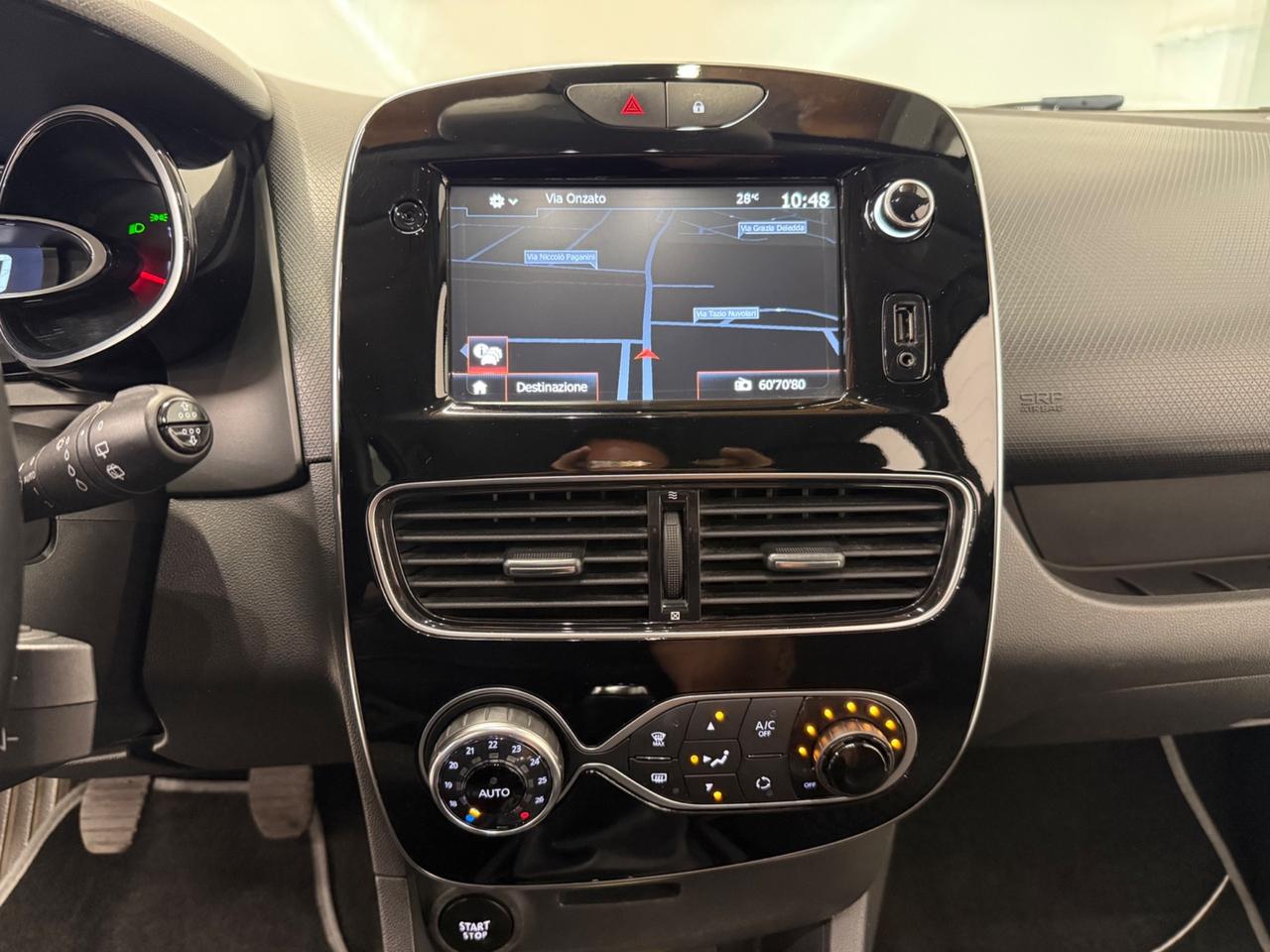 Renault Clio dCi 8V 75 CV 5 porte Moschino Intens