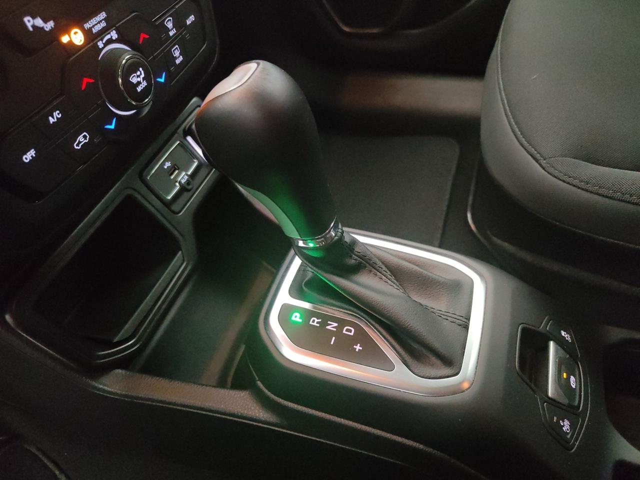 JEEP Renegade 2019 1.5 T4 130CV HYBRID LIMITED DCT 7