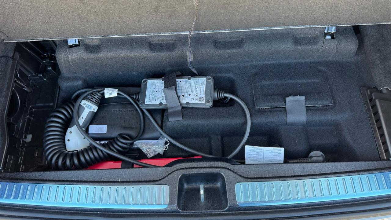 Mercedes-benz GLC 350e PREMIUM PLUSS 4 matic