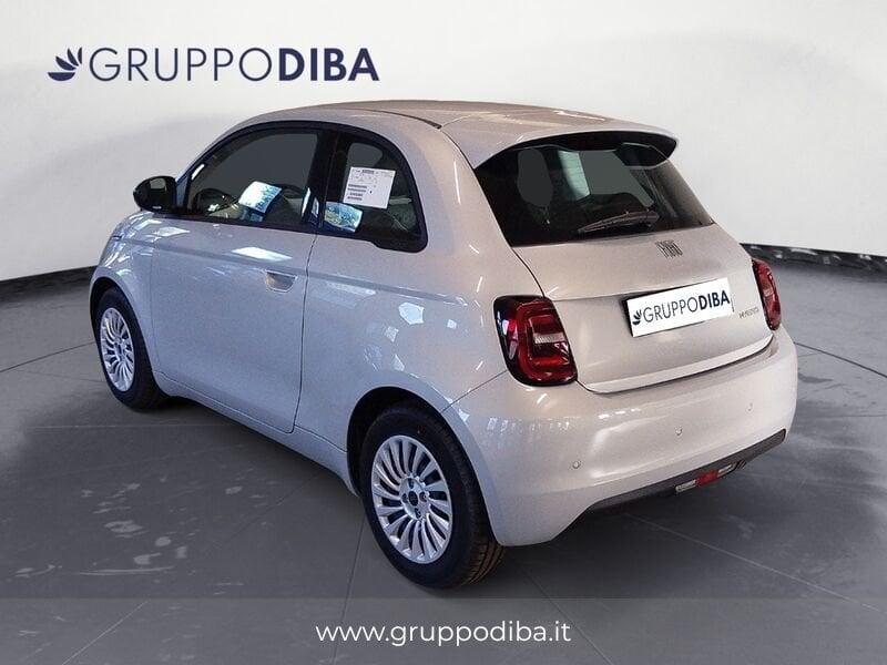 FIAT 500 D14 Hybrid Berlina Pop 1.0 Hybrid Berlina