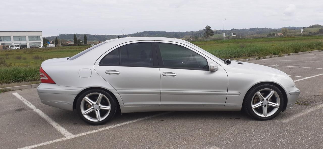 Mercedes-benz C 180 C 180 cat Elegance Evo