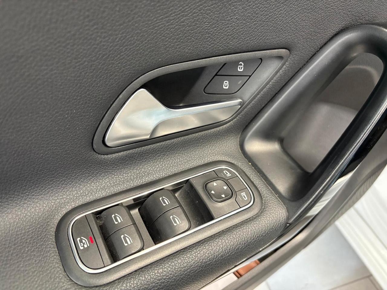 Mercedes-benz A 180 A 180 Automatic Business Extra