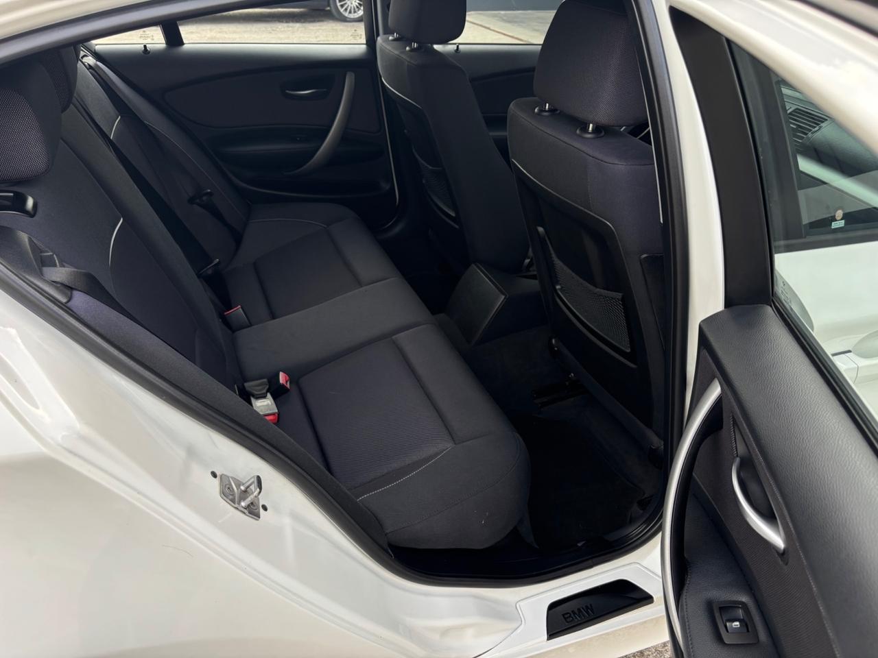 Bmw serie1 118d. 2.0D Garanzia 12 mesi