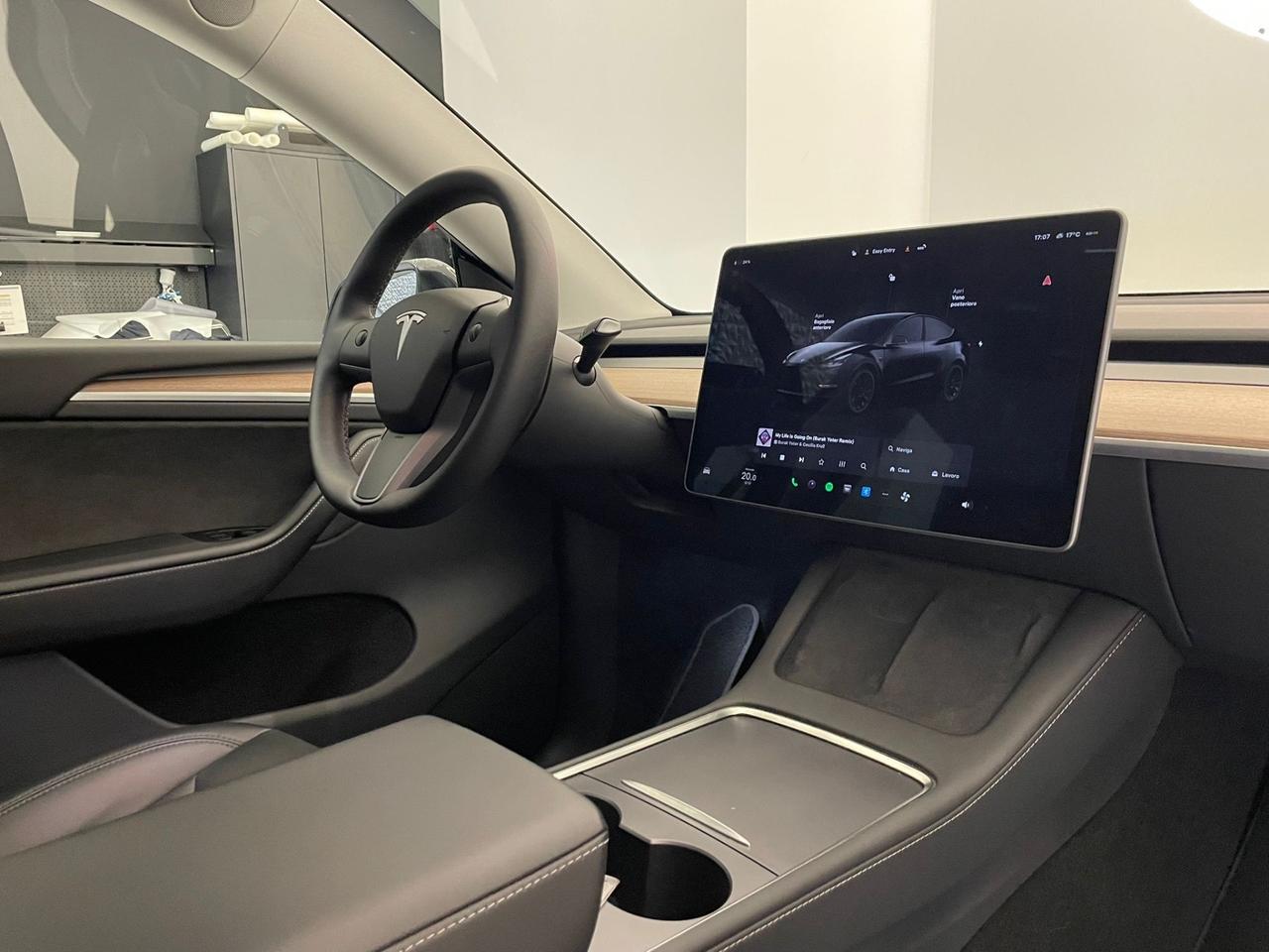 Tesla Model Y Model Y Performance AWD Dual Motor awd