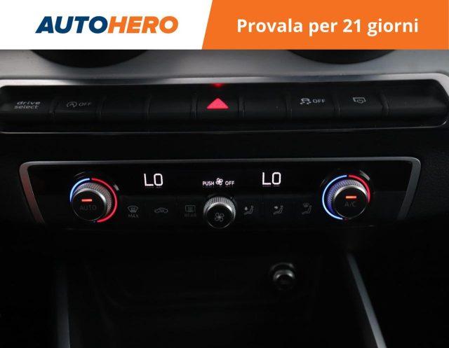 AUDI Q2 30 TDI S tronic Identity Black