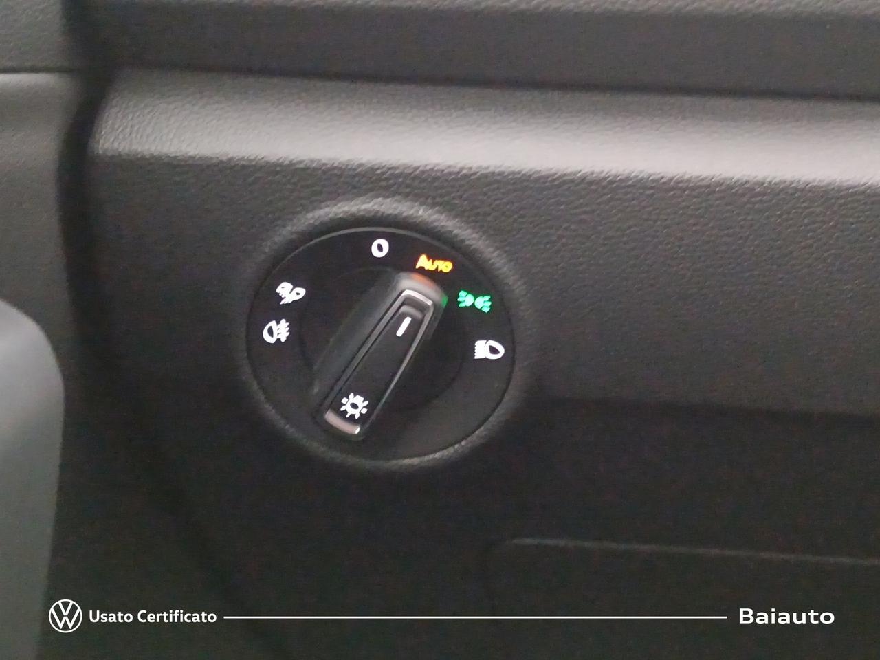 Volkswagen T-Roc 1.0 tsi 115cv r line