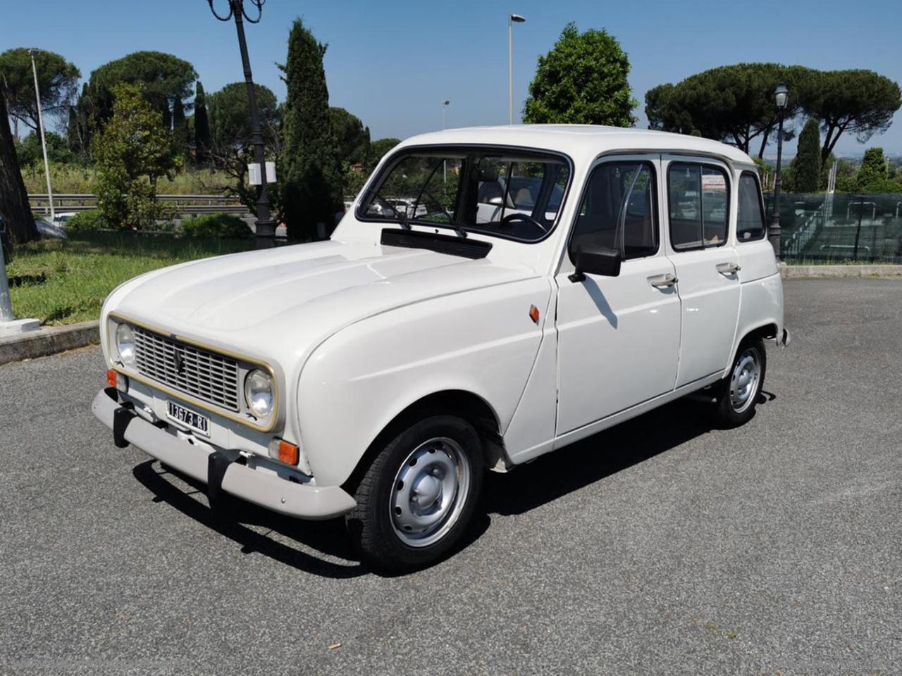 RENAULT 4 TL RATE AUTO MOTO SCOOTER