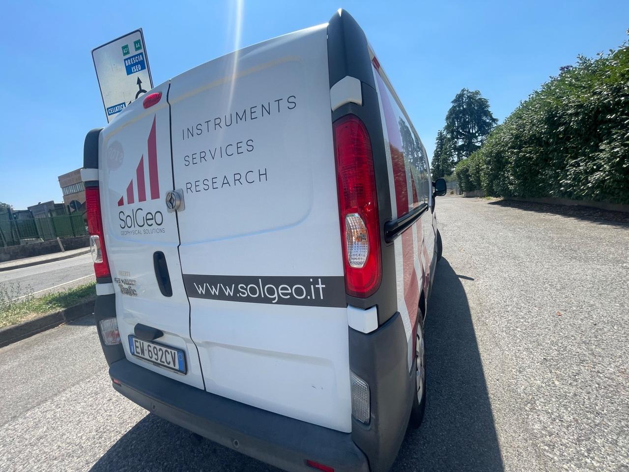 Renault Trafic 2.0 diesel, anno 2014, 220.000 km! Unico proprietario