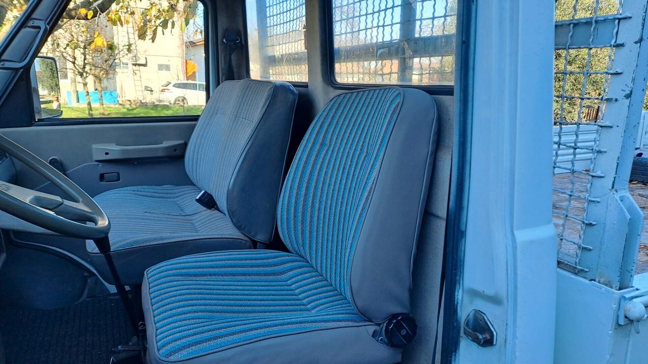 Iveco daily 35-8 RIBALTABILE tri laterale POCHI KM