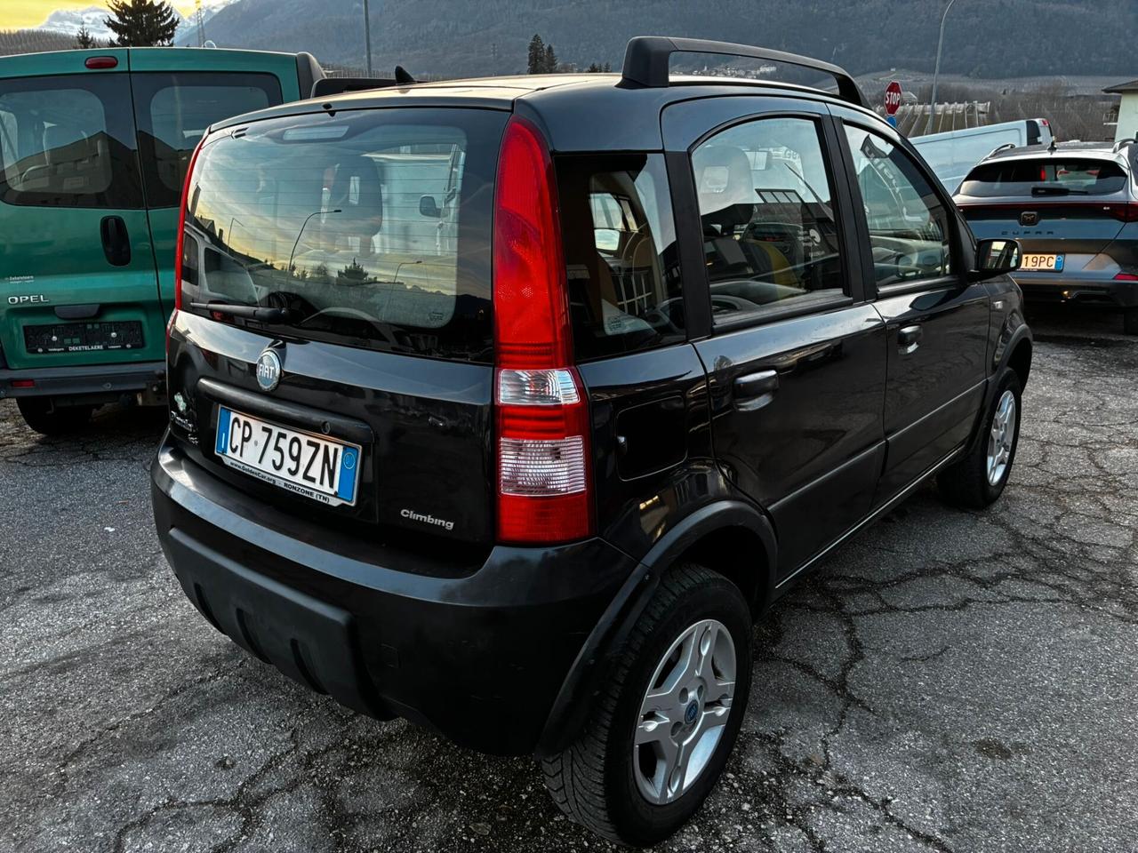 FIAT PANDA 4x4 1.2 BENZINA CLIMBING