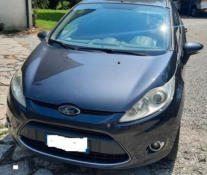 Ford Fiesta 1.4 3 porte Bz.- GPL Titanium