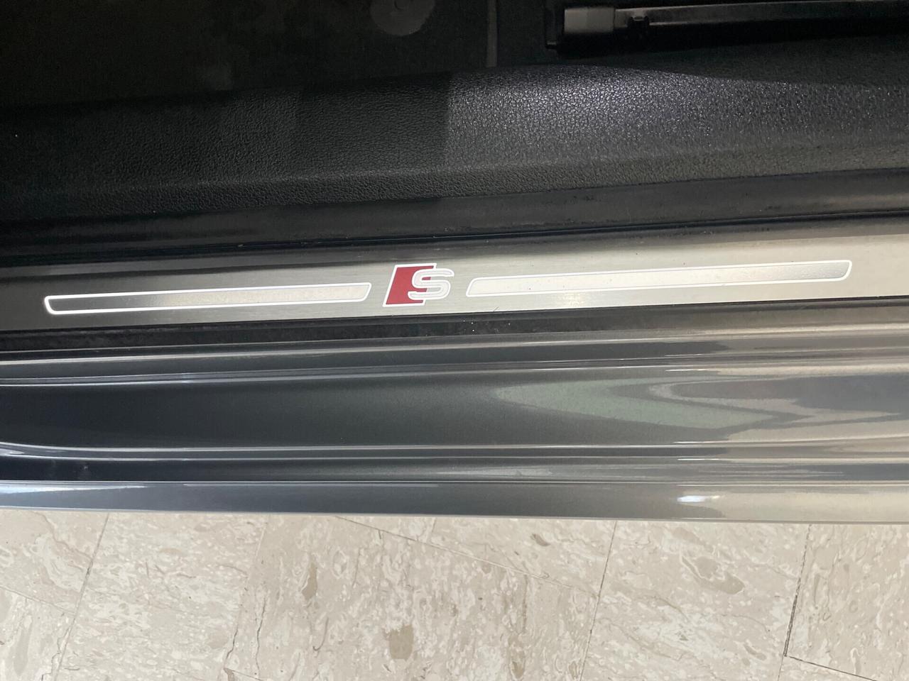 AUDI A4 2.0 TDI 190 CV S LINE EDITION