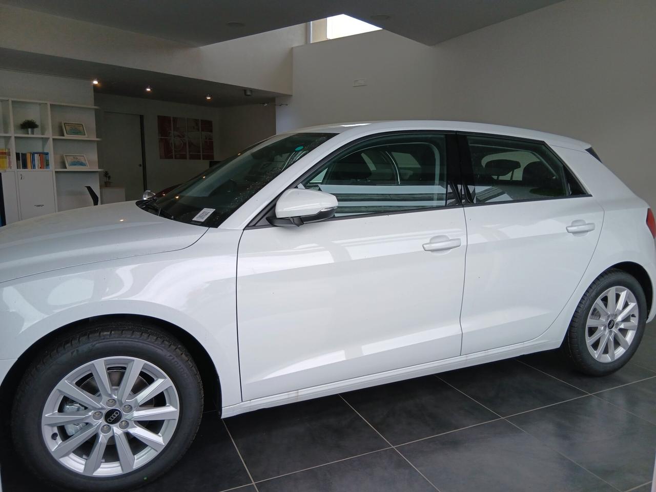 Audi A1 SPB 30 TFSI S tronic Business pronta consegna a € 312 mese
