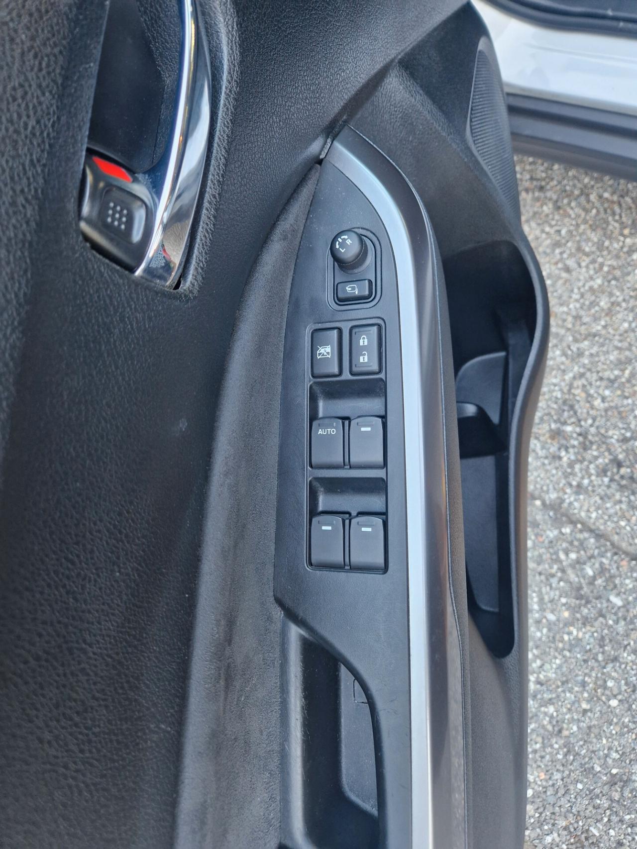 Suzuki Vitara 1.4 Hybrid Top