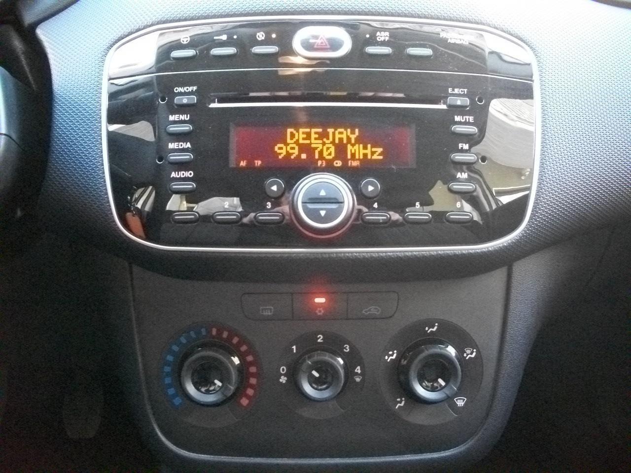 PUNTO 1.3 Mjet2 Eu6 5p LOUNGE Km88m MY18