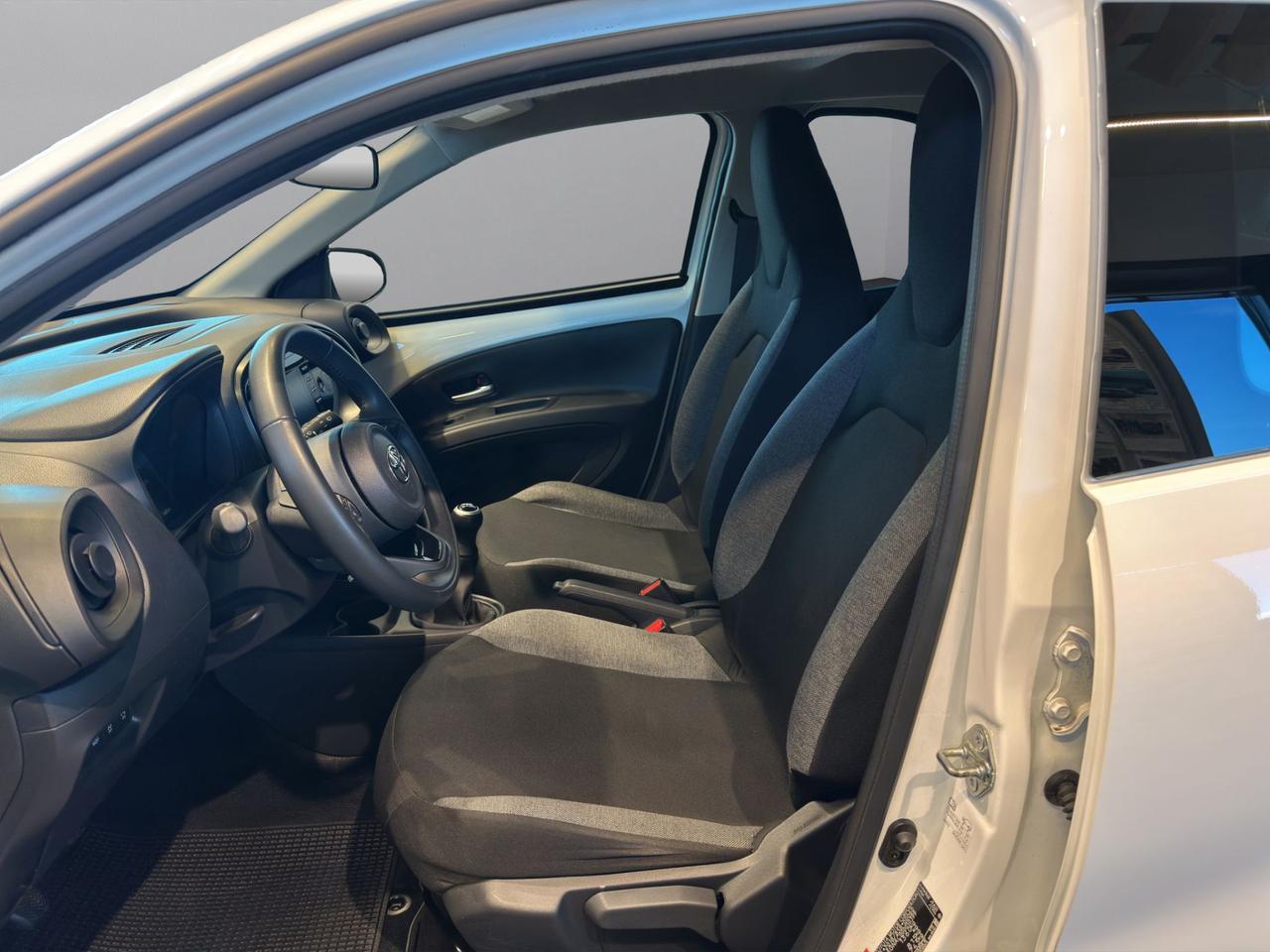 Toyota Aygo X 1.0 Active 72cv
