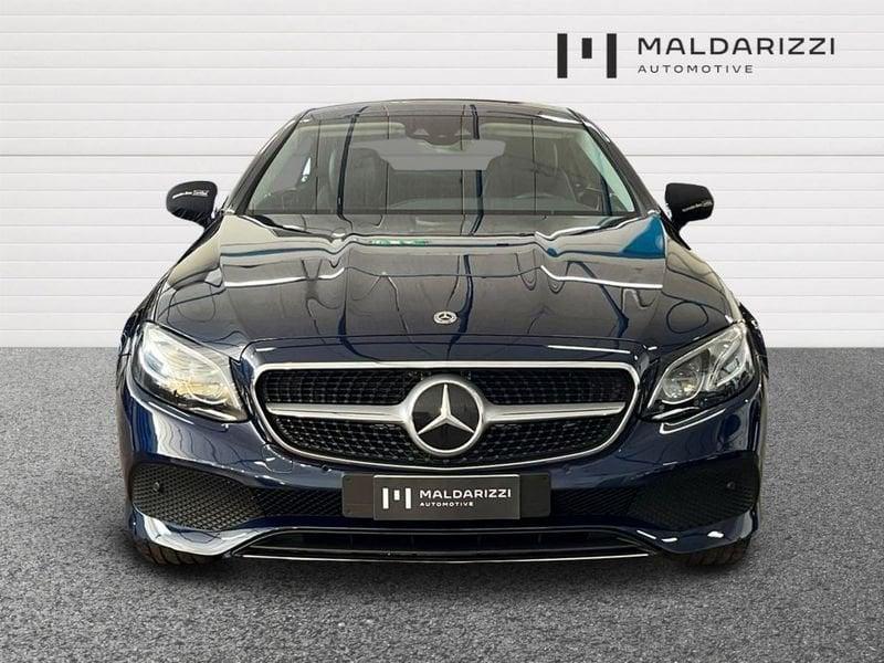Mercedes-Benz Classe E Cpé Classe E - C238 Coupe E Coupe 220 d Business Sport 4matic auto