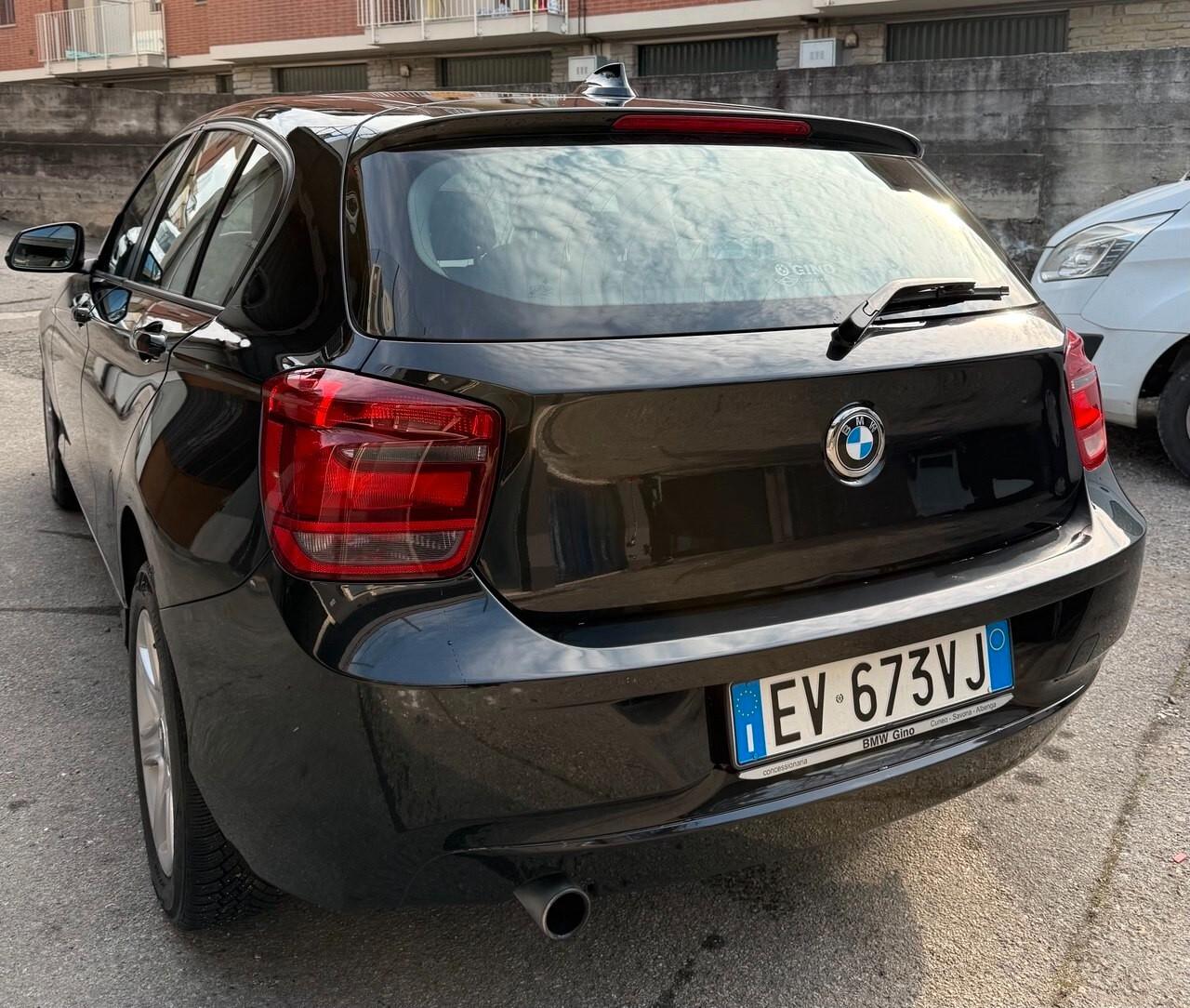 Bmw 114 114d 5p. Unique