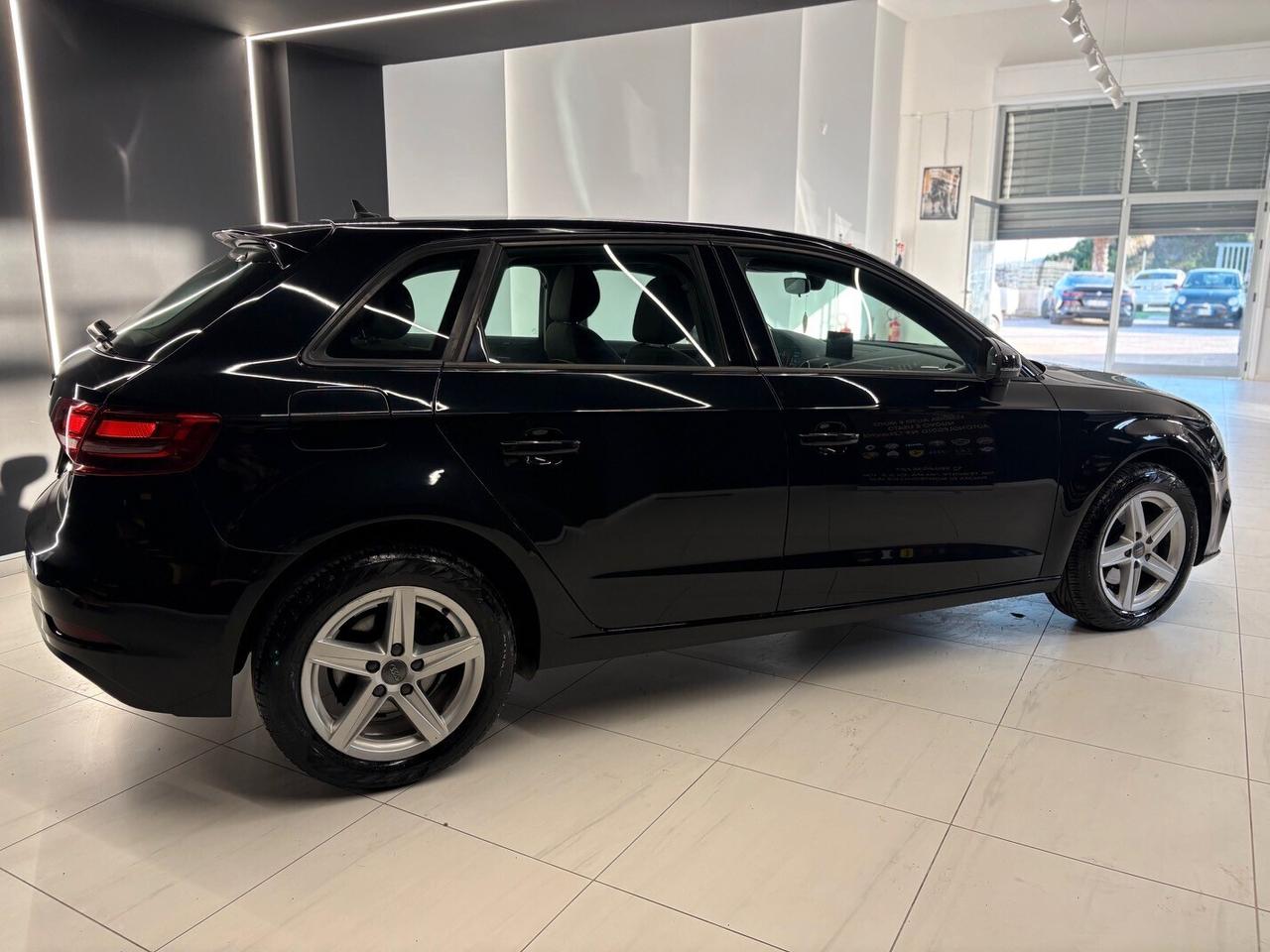 Audi A3 1.6 TDI 116 CV S tronic Business