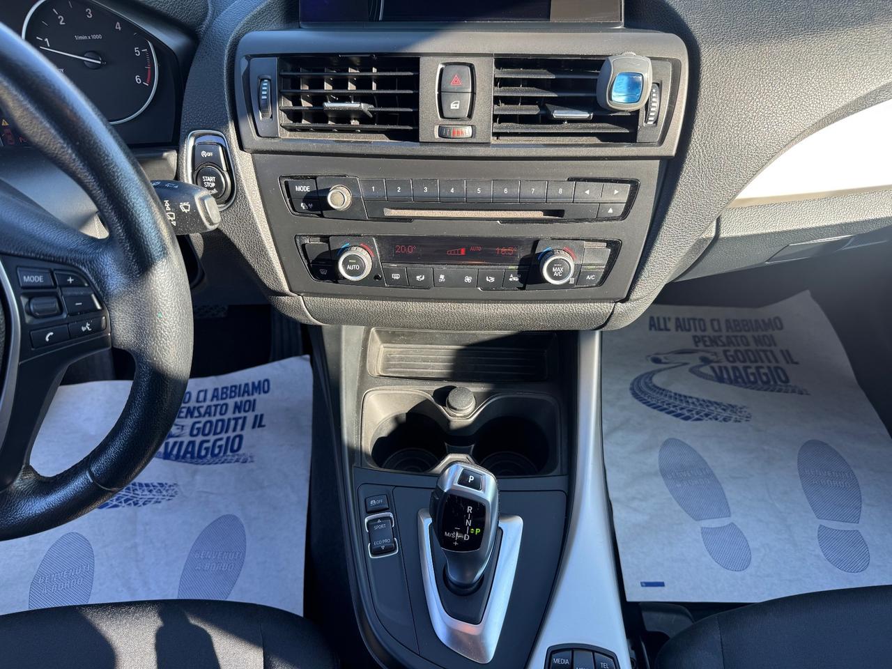 Bmw 116 116d 5p. Urban