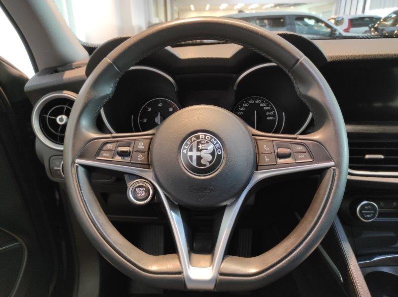 ALFA ROMEO Stelvio - Stelvio 2.2 Turbodiesel 190 CV AT8 Q4 Business