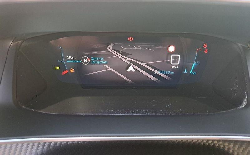 Peugeot 2008 PureTech 130 S&S Allure Pack