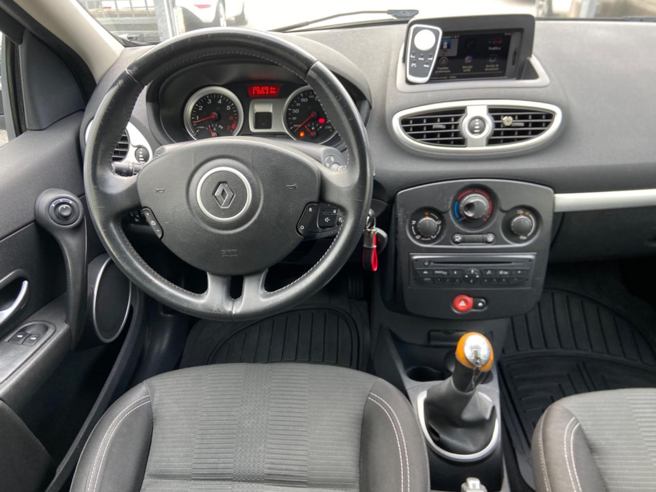 Renault Clio 1.2 16V 5 porte Va A 3