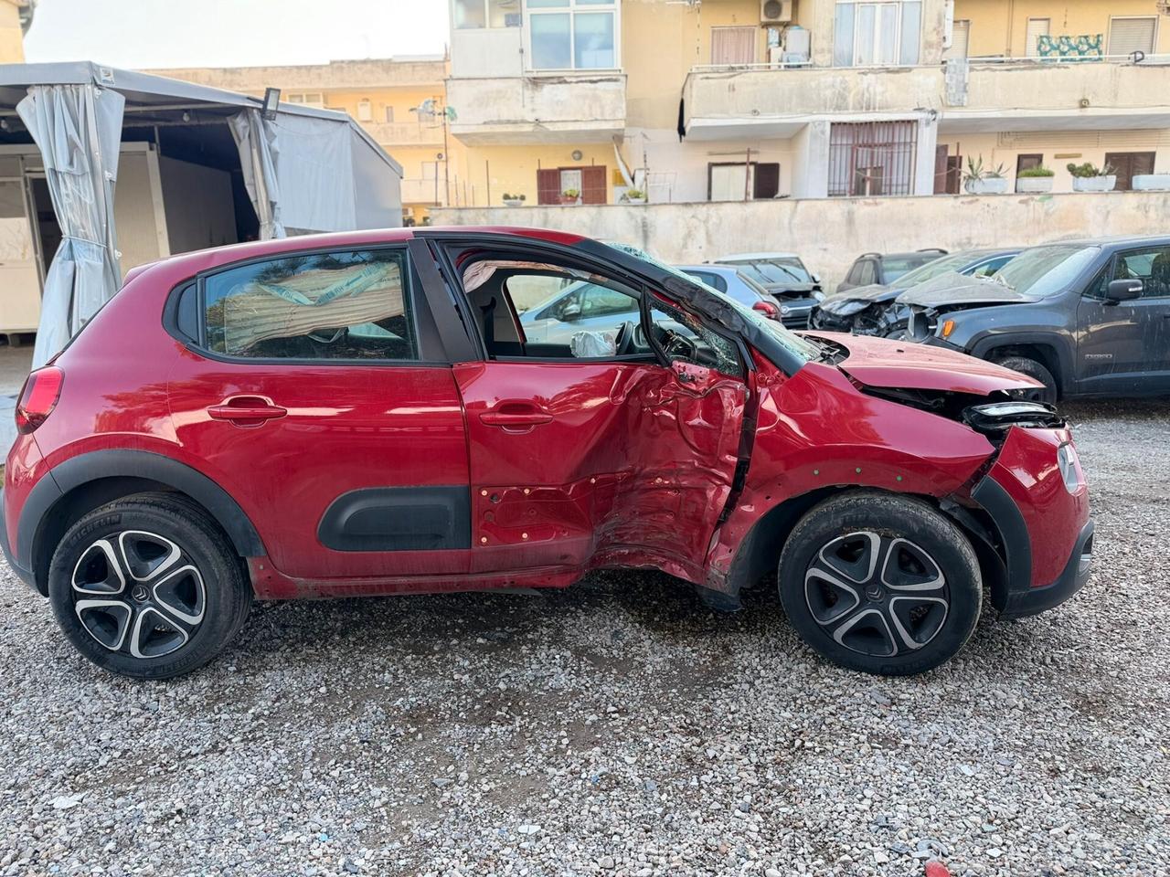 Citroen C3 PureTech 83 S&S Shine sinistrata