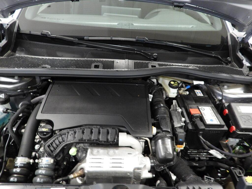 Peugeot 2008 1.2 PureTech Active