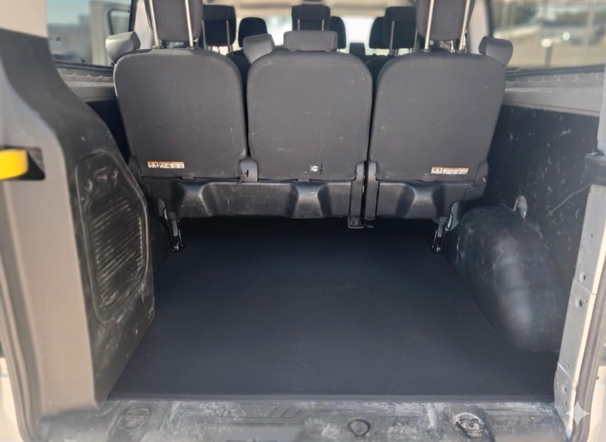 Ford Transit Custom 2.0 TDCi 130 cv 320 L2H1 (9 Posti)