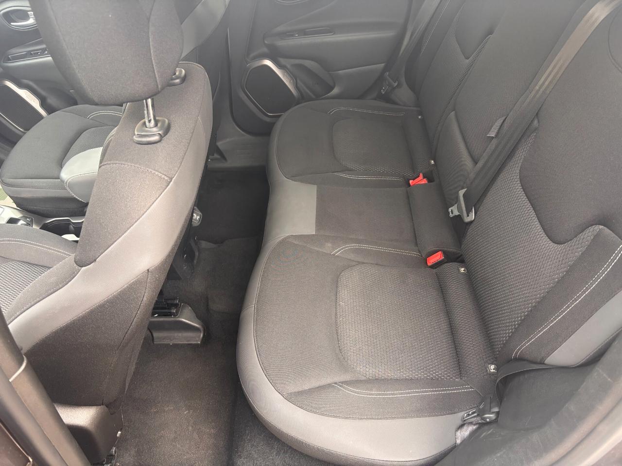 Jeep Renegade 1.3 T4 DDCT Limited