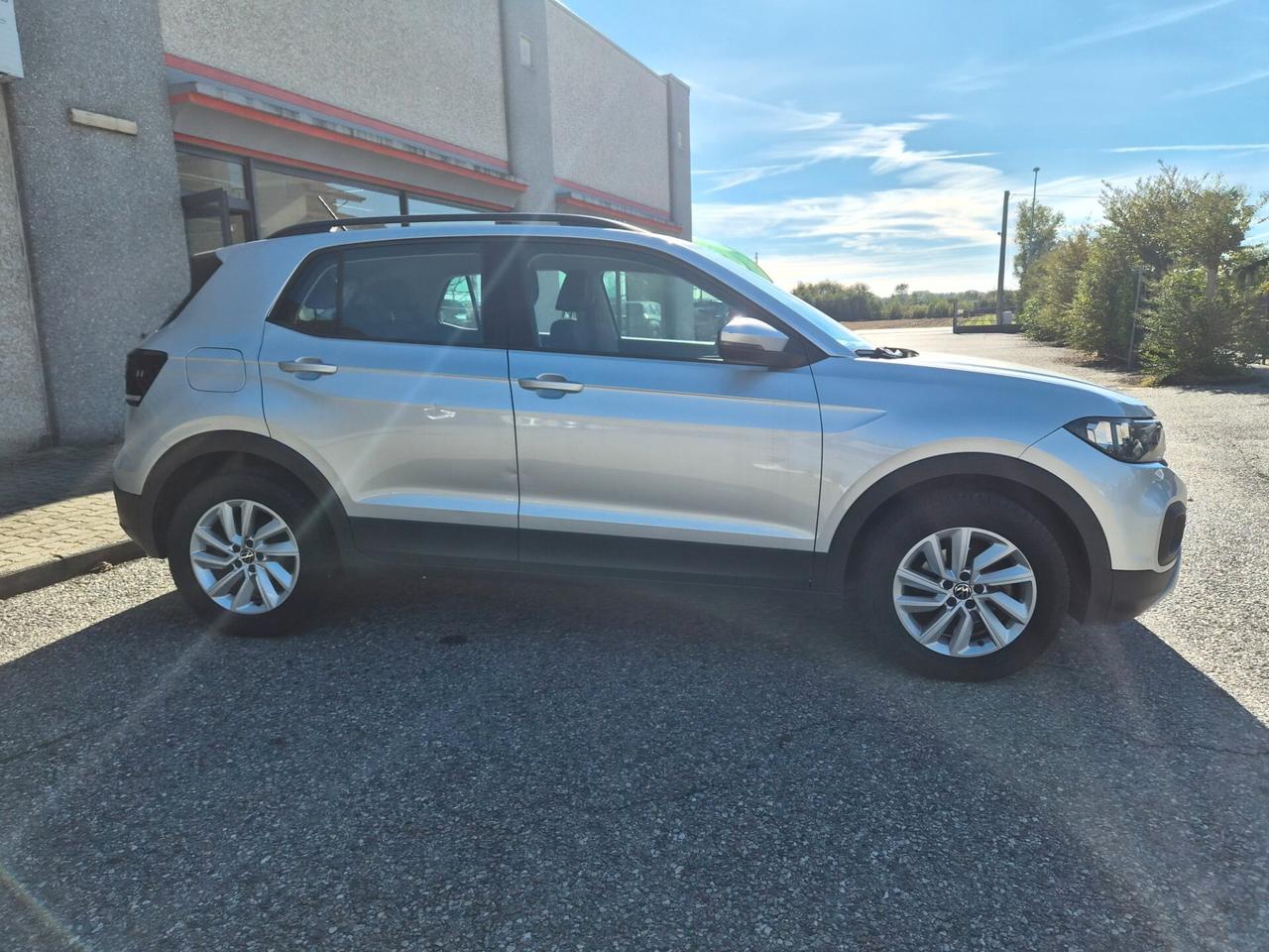 Volkswagen T-Cross style