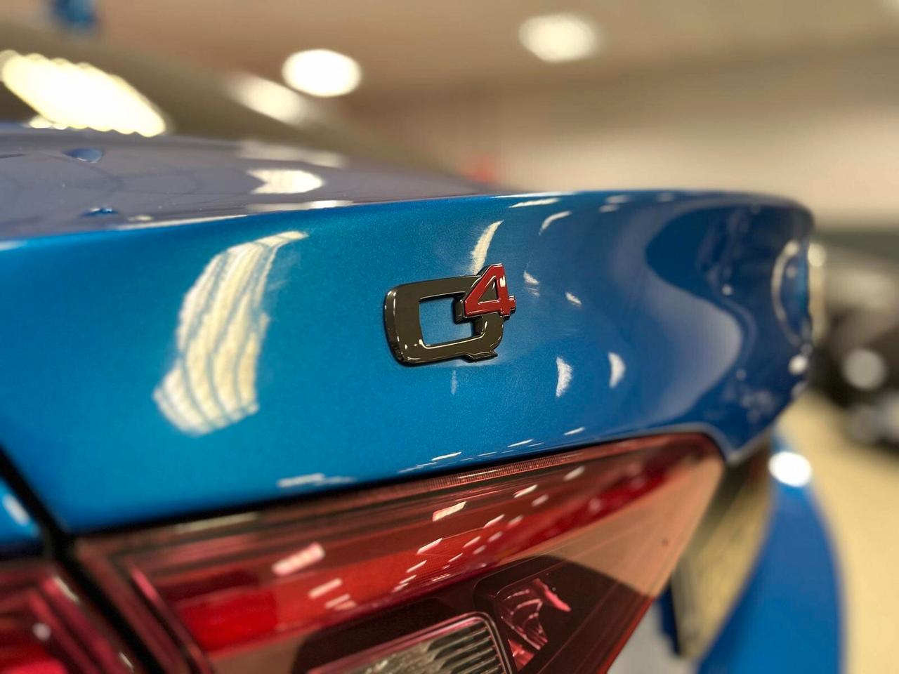 Alfa Romeo Giulia 2.2 Turbodiesel 210 CV AT8 AWD Q4 Veloce