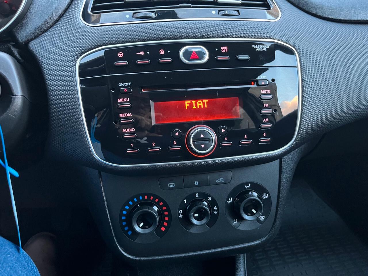 Fiat Punto 1.3 MJT II S&S 95 CV 5 porte Street