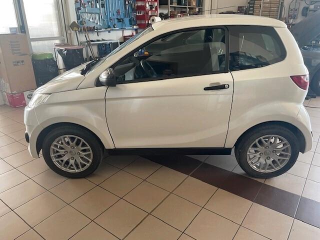 Aixam E-CITY
