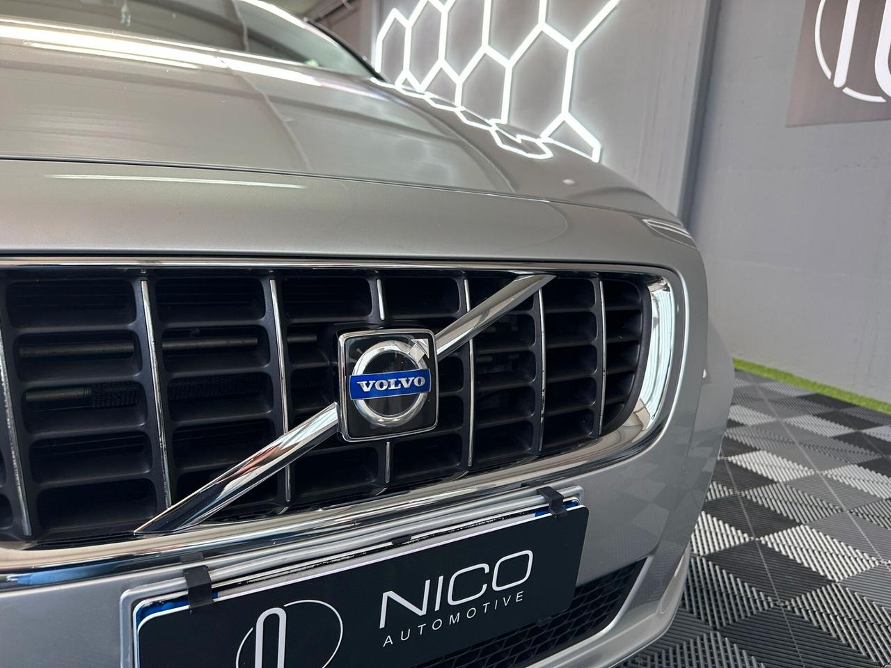 Volvo V70 2.4 D5 Momentum