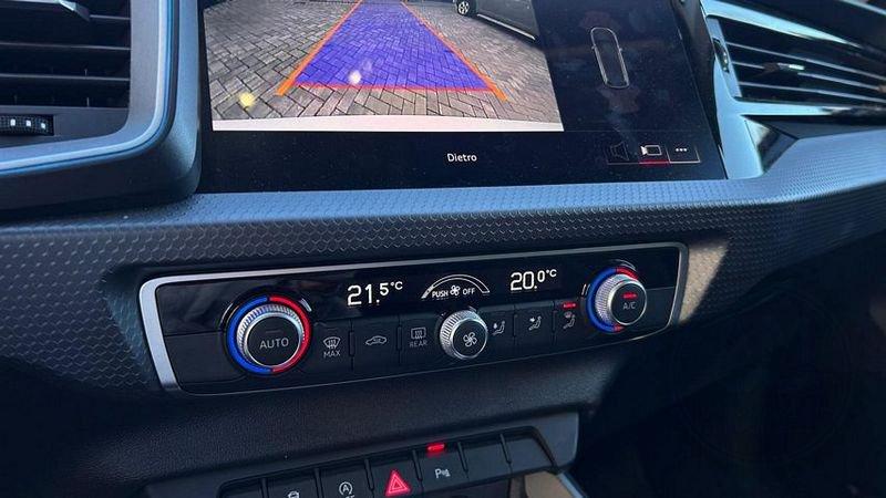 Audi A1 Sportback 30 TFSI S tronic Adrenalin S line edition Black Pack