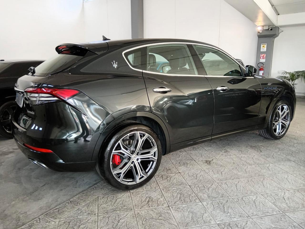 Maserati Levante MHEV 330 CV AWD GT