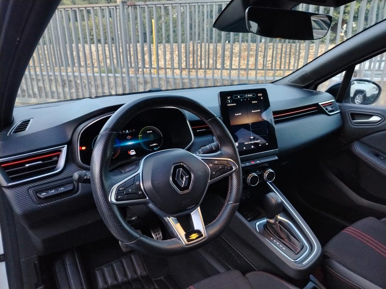 Renault Clio 1.6 E-Tech hybrid R.S. Line 145cv auto