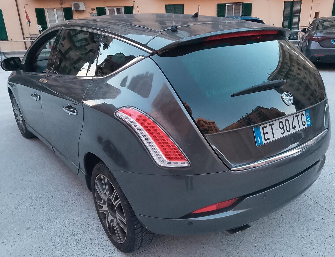 Lancia Delta 1.6 MJT DPF 105 CV Gold