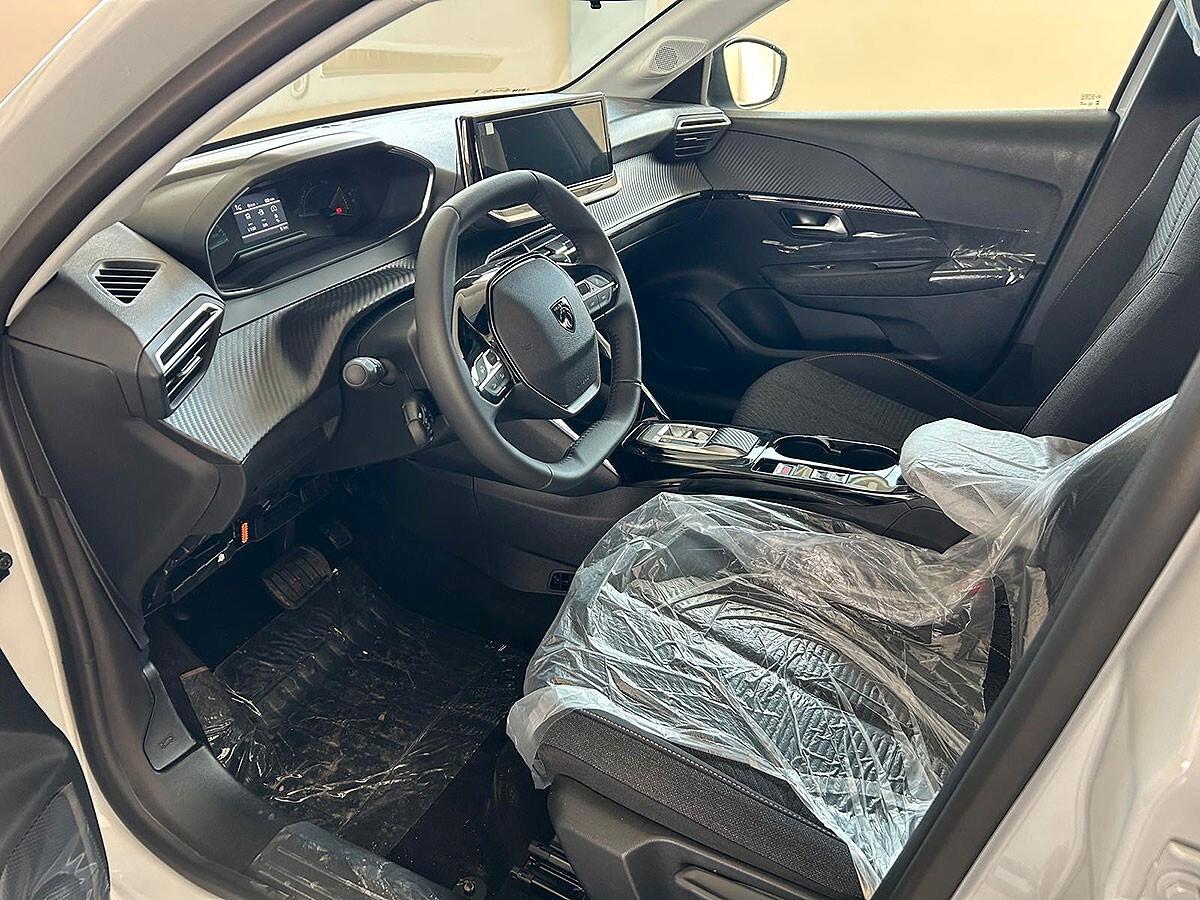 Peugeot 208 Hybrid 110 e-DCS6 Business