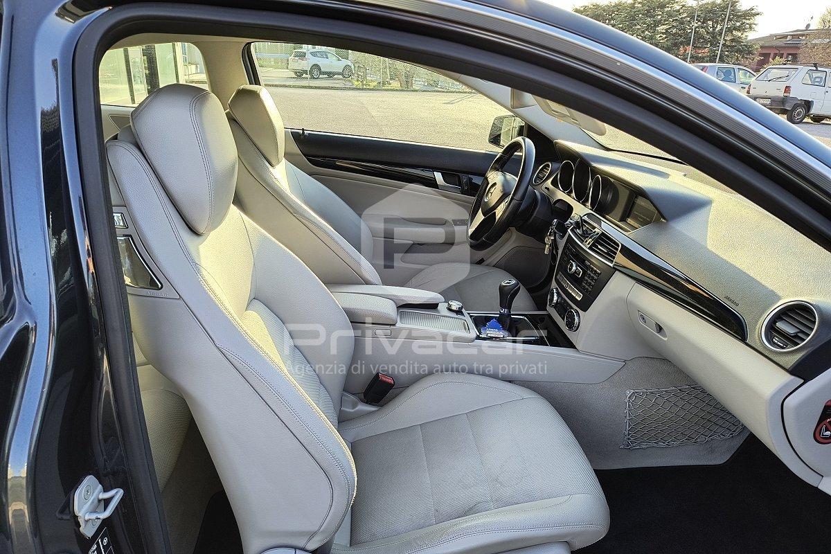 MERCEDES C 220 CDI BlueEFFICIENCY Coupé Executive